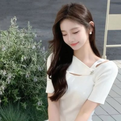 地铁女孩